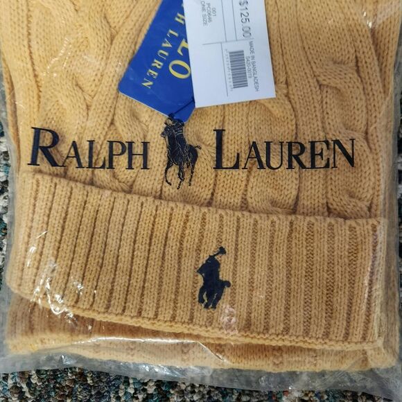 Polo Ralph Lauren Cable-Knit Yellow Scarf-wraps and Beanie - Picture 5 of 5